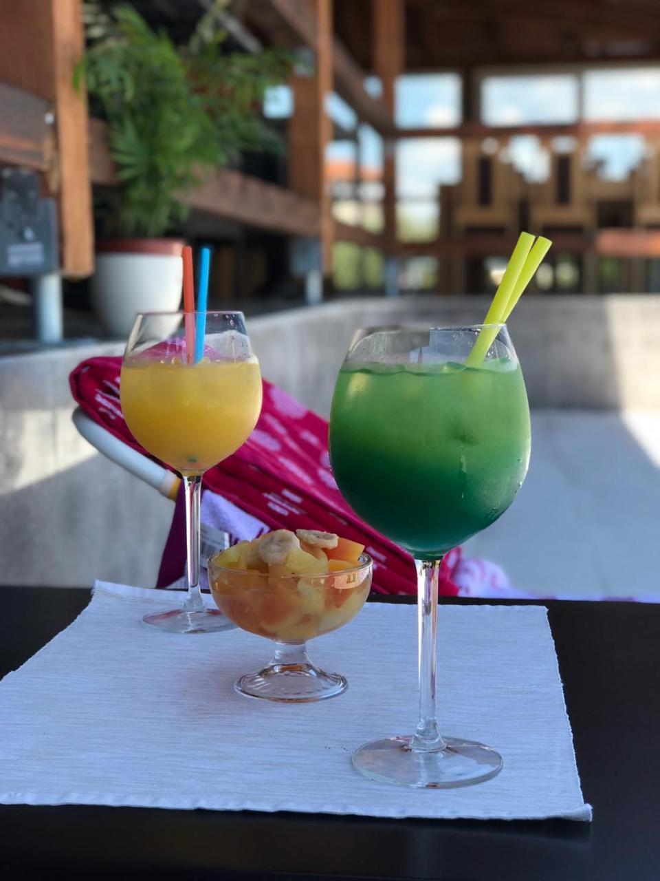 Hotel Livadic & Restaurant Ližnjan エクステリア 写真